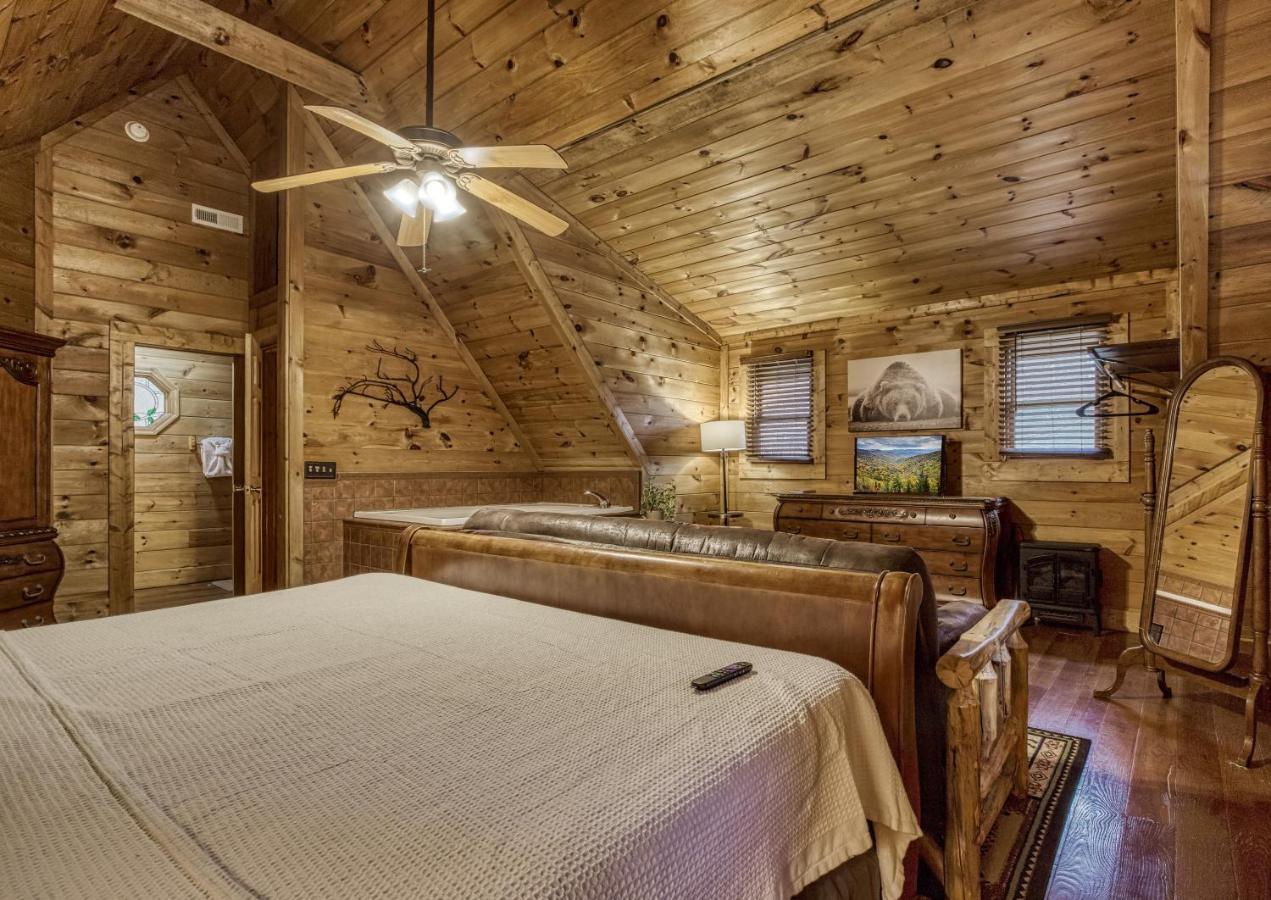 Bridgewood Cabin, Hot Tub, 1089 Of Free Attraction Tickets For Each Paid Day, Dollywood And More! Pigeon Forge Ngoại thất bức ảnh