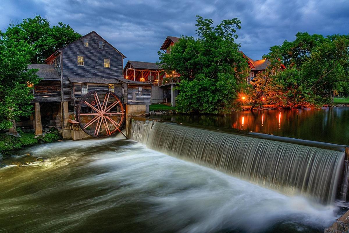Bridgewood Cabin, Hot Tub, 1089 Of Free Attraction Tickets For Each Paid Day, Dollywood And More! Pigeon Forge Ngoại thất bức ảnh