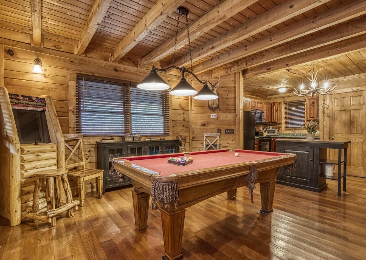 Bridgewood Cabin, Hot Tub, 1089 Of Free Attraction Tickets For Each Paid Day, Dollywood And More! Pigeon Forge Ngoại thất bức ảnh