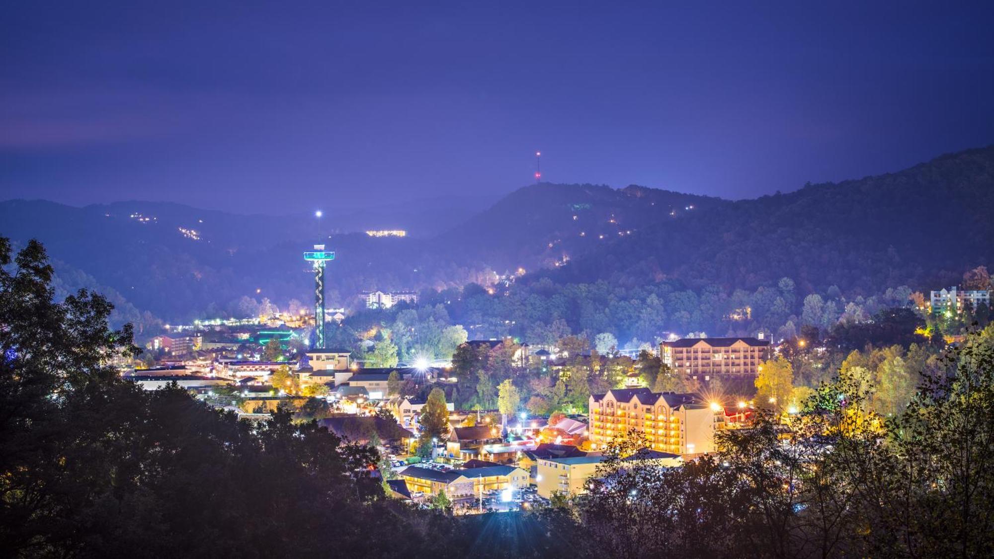 Bridgewood Cabin, Hot Tub, 1089 Of Free Attraction Tickets For Each Paid Day, Dollywood And More! Pigeon Forge Ngoại thất bức ảnh