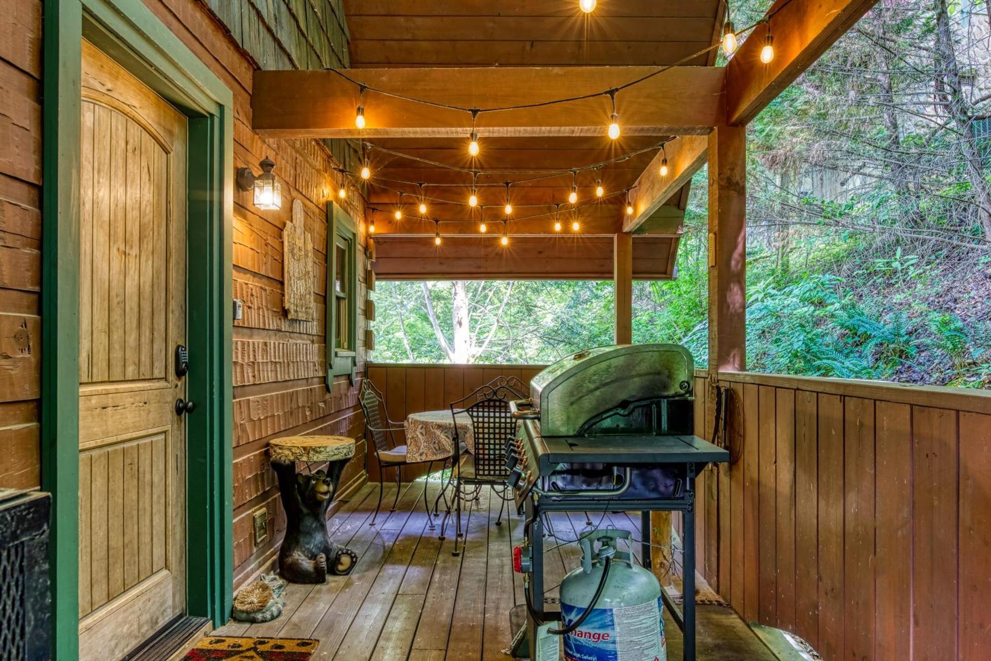 Bridgewood Cabin, Hot Tub, 1089 Of Free Attraction Tickets For Each Paid Day, Dollywood And More! Pigeon Forge Ngoại thất bức ảnh
